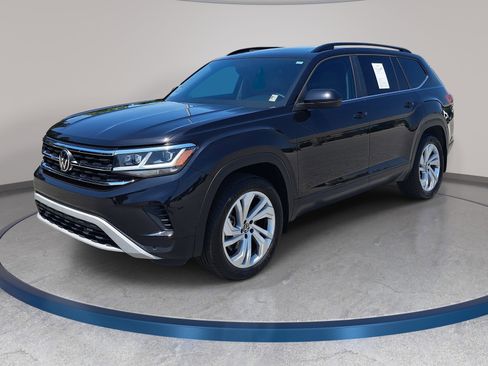 Certified 2023 Volkswagen Atlas SE w/ Panoramic Sunroof Package AWD/4WD image 1