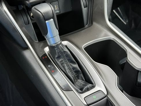 Used 2020 Honda Accord EX image 28
