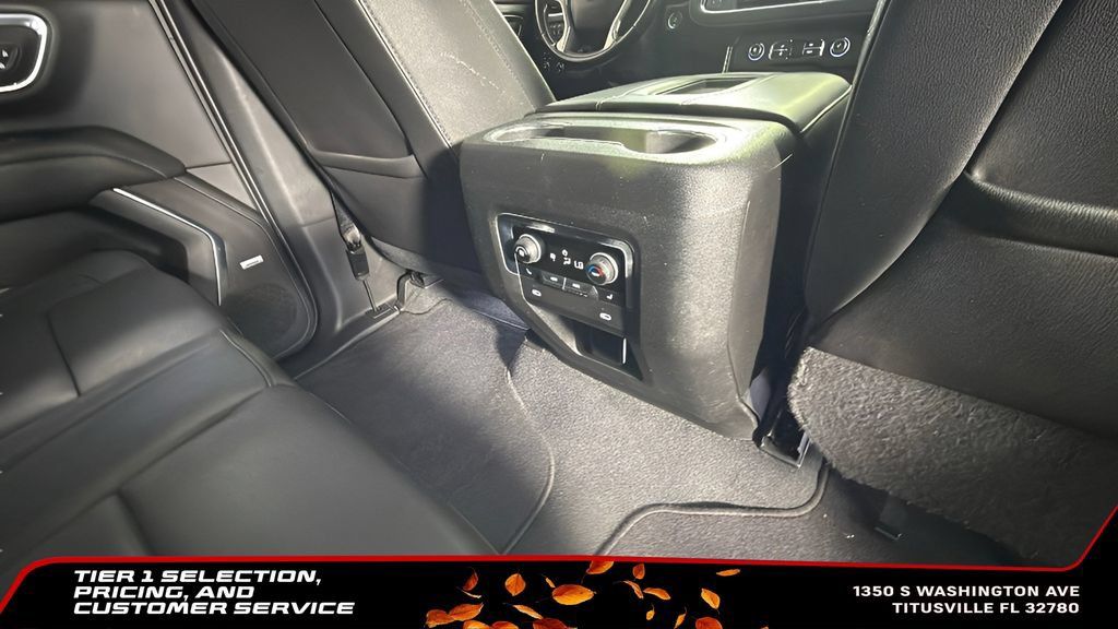 Used 2022 Chevrolet Tahoe Z71 w/ Luxury Package AWD/4WD image 32