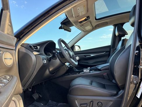 Certified 2023 INFINITI QX50 Luxe AWD/4WD image 11