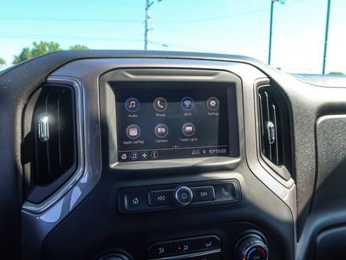 Used 2021 Chevrolet Silverado 1500 Custom Trail Boss w/ Midnight Edition AWD/4WD image 30