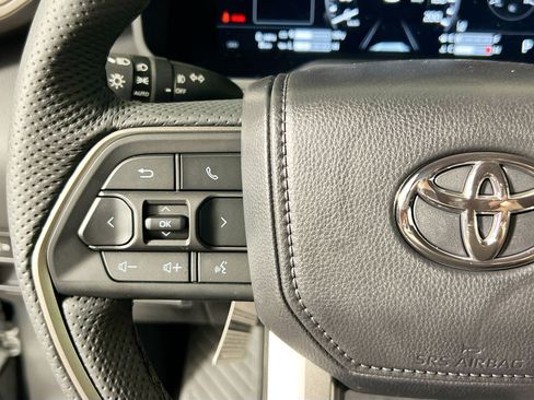 New 2026 Toyota Tundra Limited AWD/4WD image 18