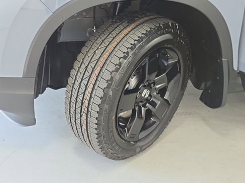 New 2026 Honda Ridgeline Black Edition image 32