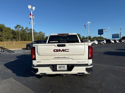 Used 2024 GMC Sierra 1500 Denali w/ Technology Package image 4