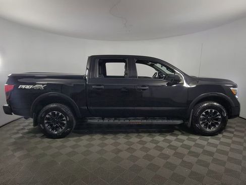 Used 2021 Nissan Titan PRO-4X w/ Pro-4x Utility Package AWD/4WD image 11