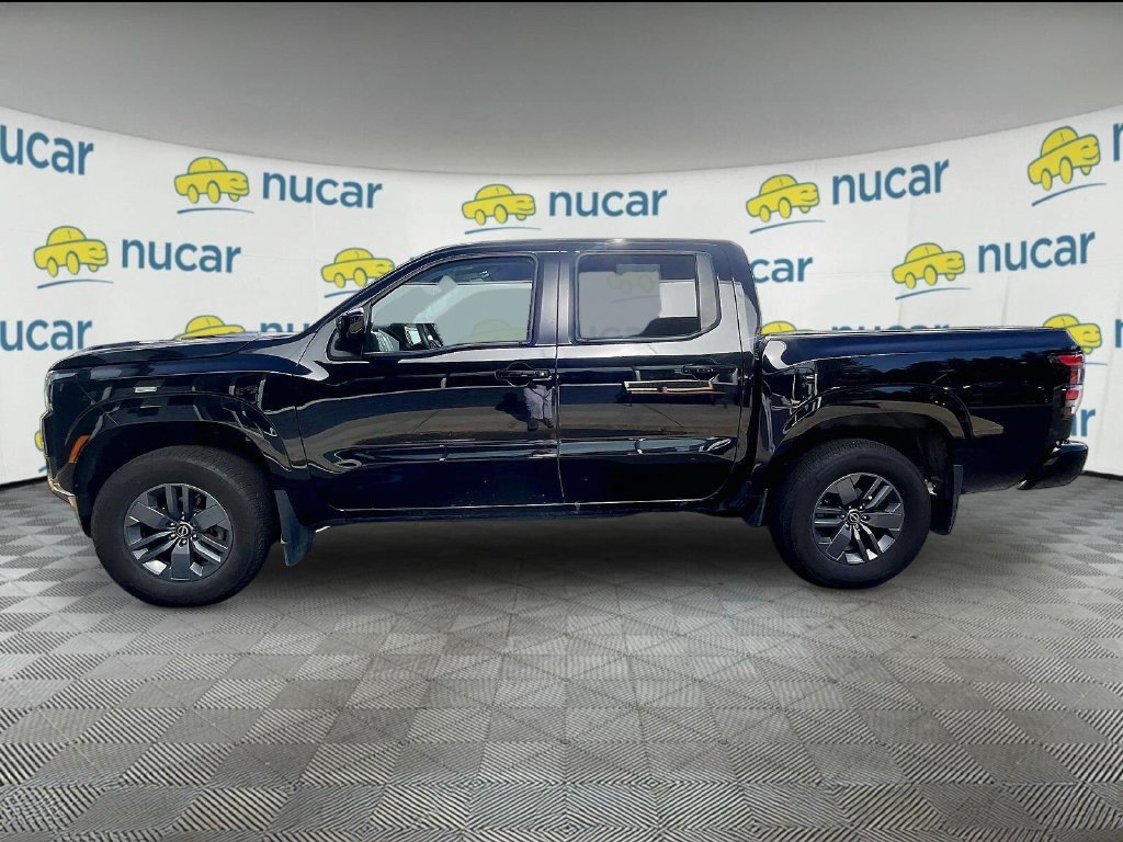 Used 2025 Nissan Frontier SV w/ SV Convenience Package AWD/4WD image 3