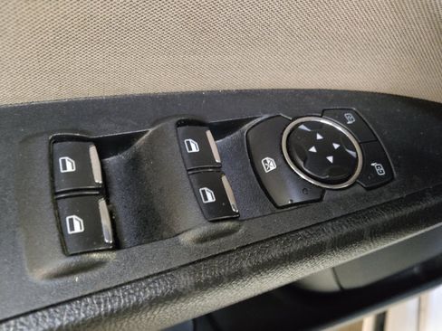 Used 2018 Ford Fusion S FWD image 27