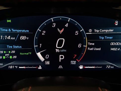 Used 2024 Chevrolet Corvette Stingray Premium Cpe w/ Z51 Performance Package image 11