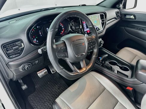 Used 2023 Dodge Durango R/T RWD image 9