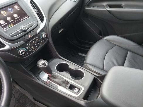 Certified 2020 Chevrolet Equinox LT w/ Sport Edition image 25