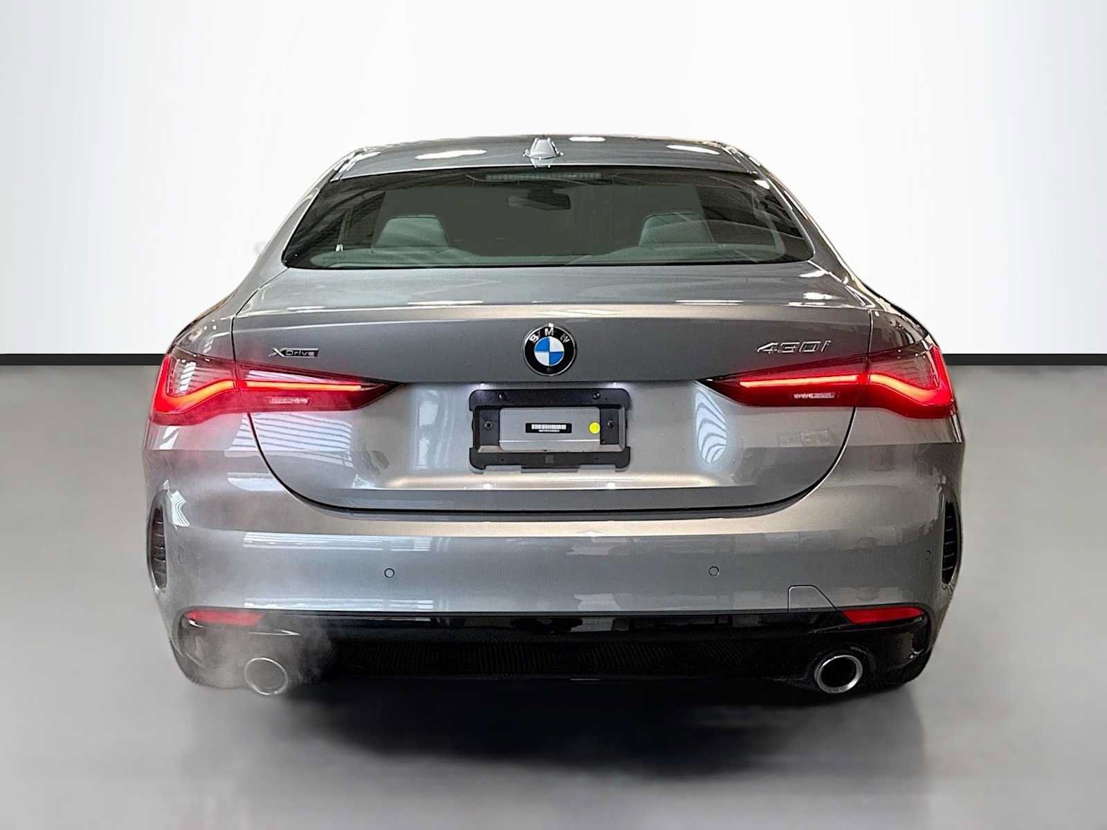 Used 2024 BMW 430i xDrive Coupe w/ Premium Package AWD/4WD image 4