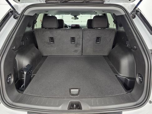 Used 2026 Chevrolet Blazer LT FWD image 25
