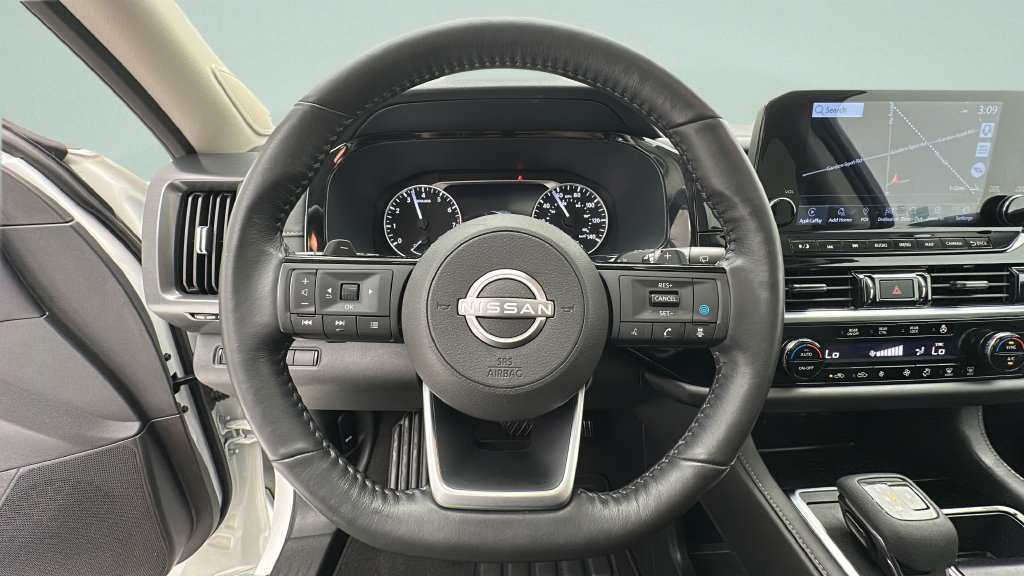 Used 2023 Nissan Pathfinder SL w/ SL Premium Package AWD/4WD image 15
