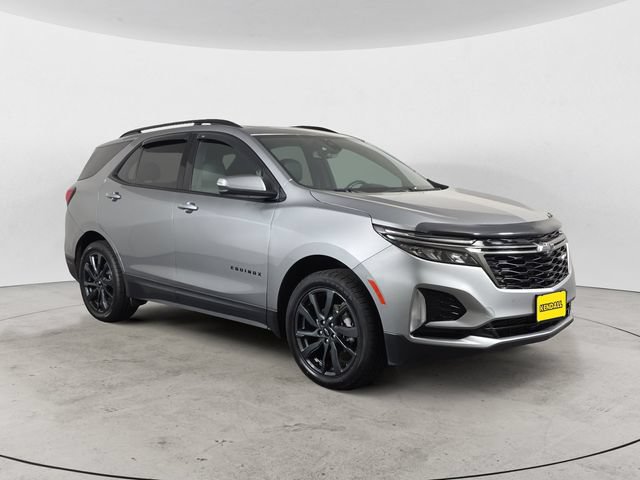 Certified 2023 Chevrolet Equinox RS w/ RS Leather Package AWD/4WD image 3