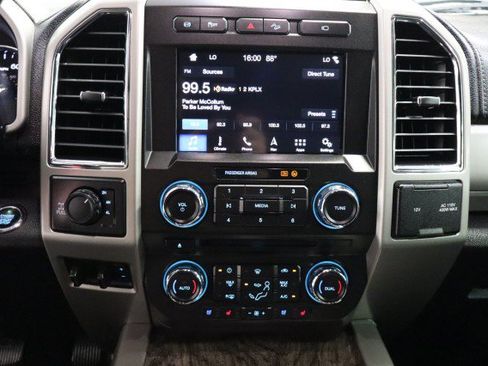 Used 2018 Ford F250 Lariat w/ Lariat Ultimate Package AWD/4WD image 46