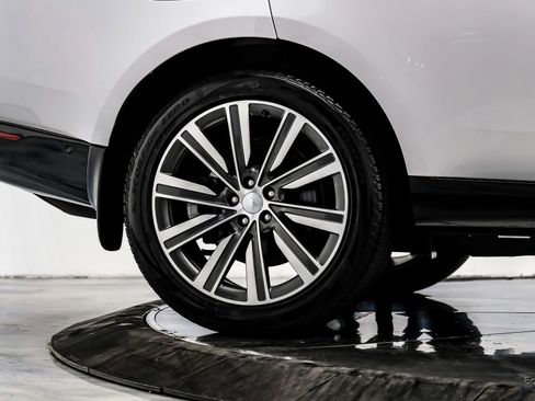 Used 2023 Land Rover Range Rover SE image 92