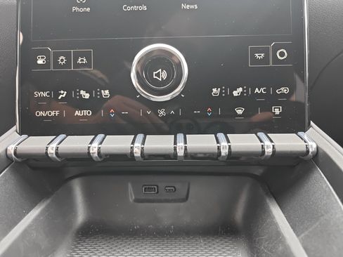 Certified 2026 GMC Terrain Denali image 18