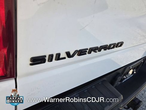 Used 2022 Chevrolet Silverado 1500 LT Trail Boss w/ Bed Protection Package AWD/4WD image 12