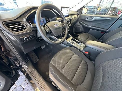 Used 2023 Ford Escape Active AWD/4WD image 16