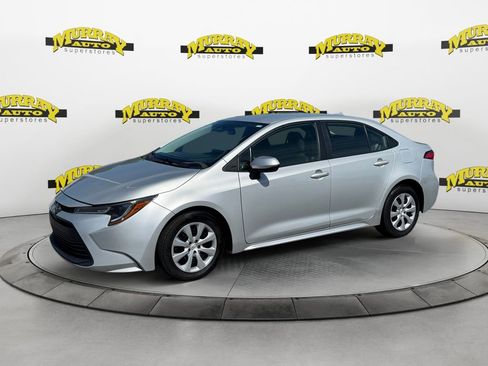 Used 2024 Toyota Corolla LE FWD image 1