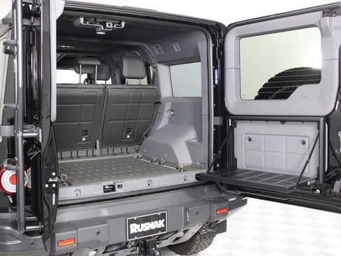 New 2025 INEOS Grenadier 1924 Limited Edition image 21