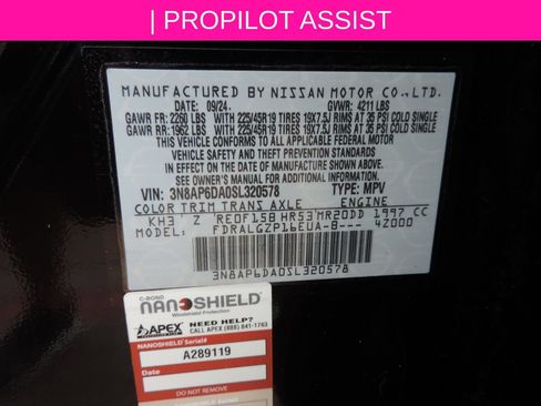 Certified 2025 Nissan Kicks SR FWD image 17
