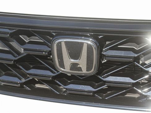 Used 2024 Honda CR-V Sport image 5