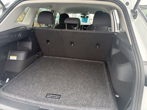 Used 2025 Volkswagen Tiguan S image 11