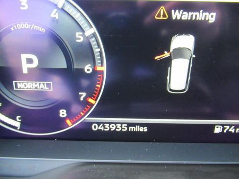 Used 2023 Mitsubishi Outlander SEL FWD image 25