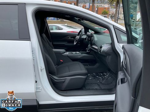 Used 2025 Chevrolet Equinox EV LT w/ Comfort Package AWD/4WD image 61