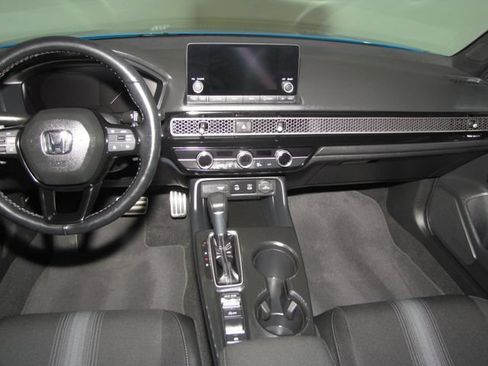 Certified 2025 Honda Civic Sport image 14