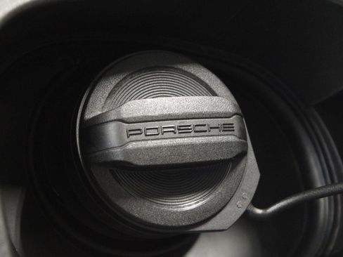 New 2026 Porsche Macan S AWD/4WD image 24