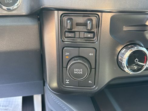 Certified 2026 Ford F250 Platinum image 24