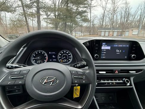 Used 2020 Hyundai Sonata SE w/ Winter Weather Package image 20