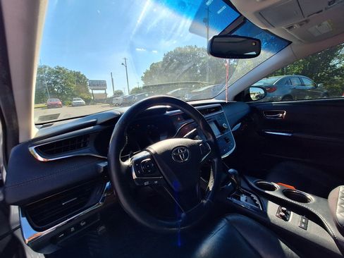 Used 2015 Toyota Avalon XLE Touring image 15