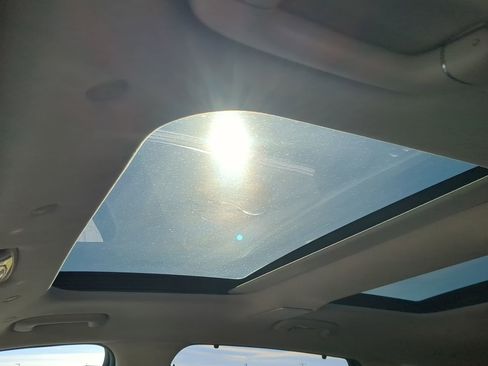 Certified 2025 Genesis GV80 3.5T Prestige image 19