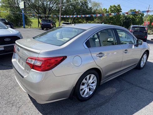 Used 2015 Subaru Legacy 2.5i Premium AWD/4WD image 8