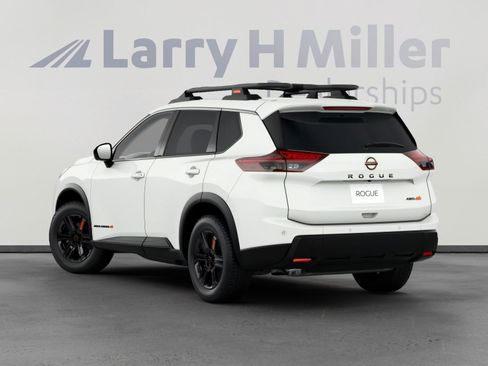 New 2026 Nissan Rogue SV AWD/4WD image 7