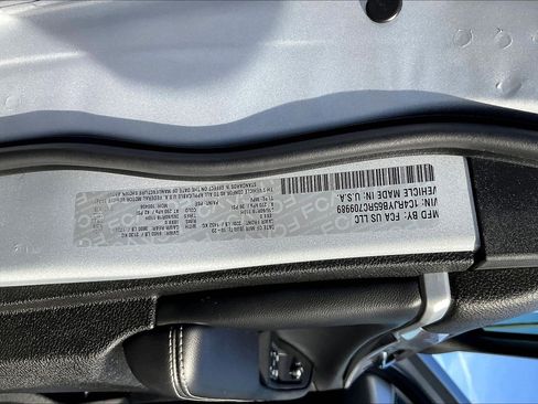 Used 2024 Jeep Grand Cherokee Limited 4xe image 32