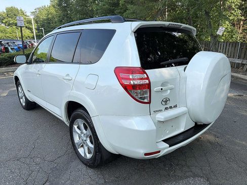 Used 2009 Toyota RAV4 Limited AWD/4WD image 12