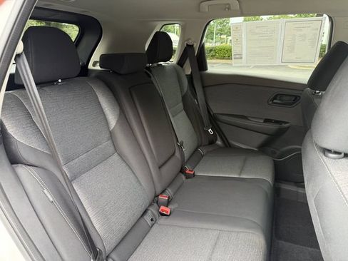 Used 2021 Nissan Rogue S FWD image 27