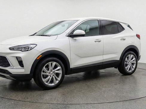 Used 2025 Buick Encore GX Preferred image 3