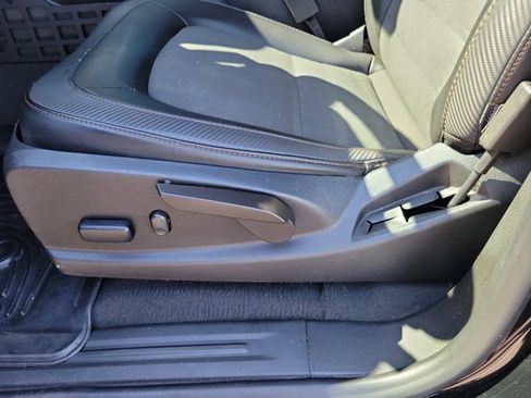 Used 2022 GMC Canyon AT4 w/ Trailering Package image 19