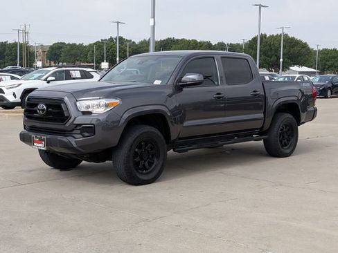 Used 2023 Toyota Tacoma SR AWD/4WD image 9