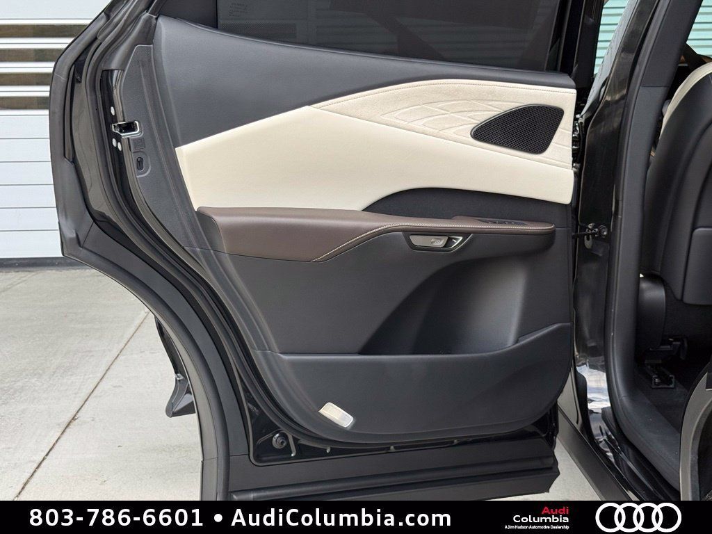 Used 2023 Lexus RX 350 FWD w/ Accessory Package image 24