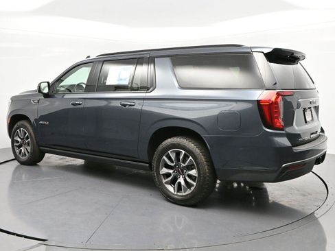 Used 2021 GMC Yukon XL AT4 w/ AT4 Premium Plus Package AWD/4WD image 5