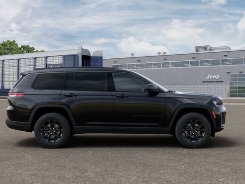 New 2026 Jeep Grand Cherokee L 4WD image 21