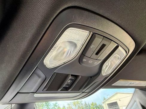 Used 2020 RAM 1500 Big Horn AWD/4WD image 32