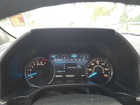 Used 2016 Ford F150 Lariat RWD image 11