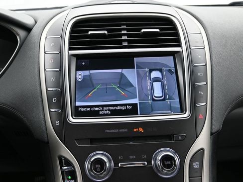 Used 2020 Lincoln Nautilus Reserve w/ Equipment Group 201A image 18